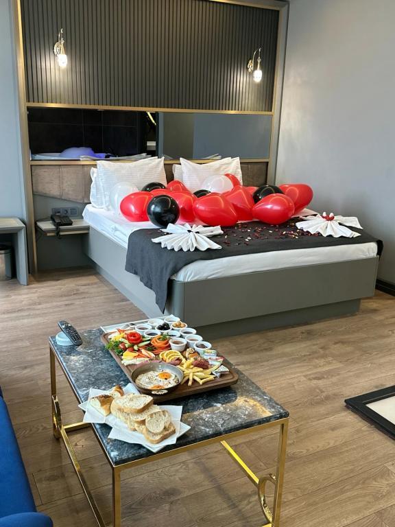 216 Ruby Suite — 7