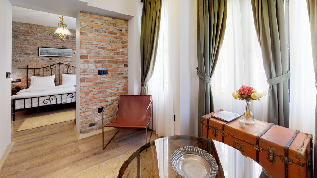 Hotel Des Arts Galata — 8
