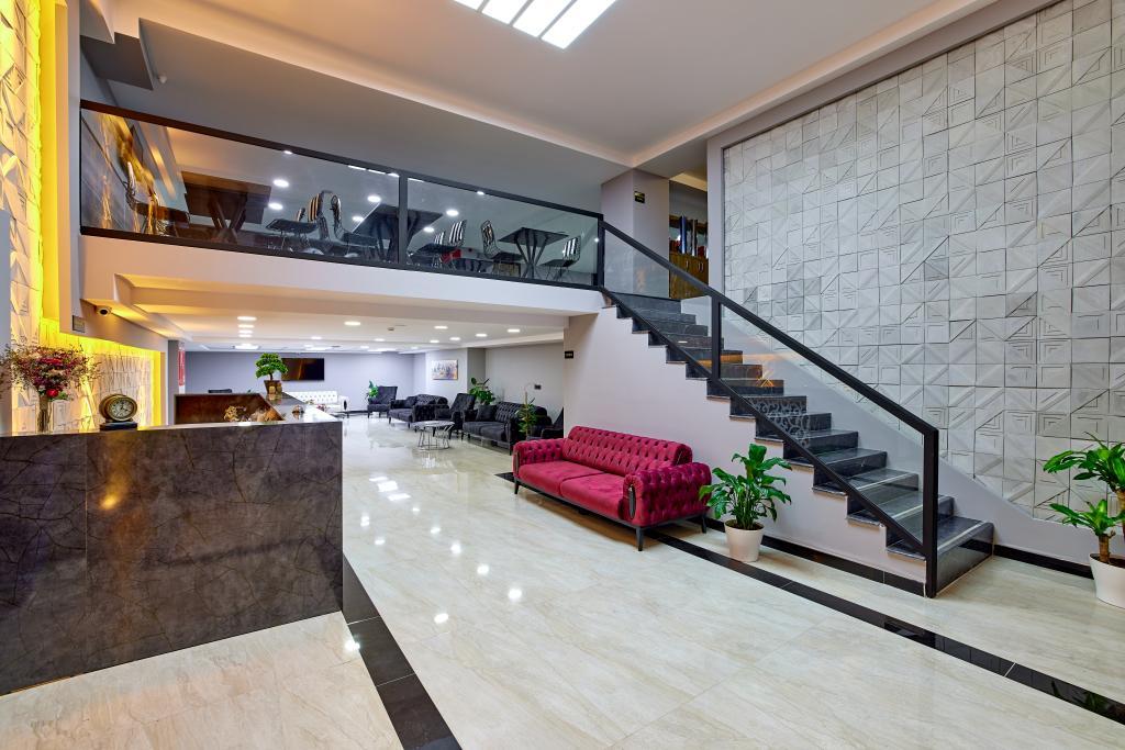 The Bold Hotel — 7