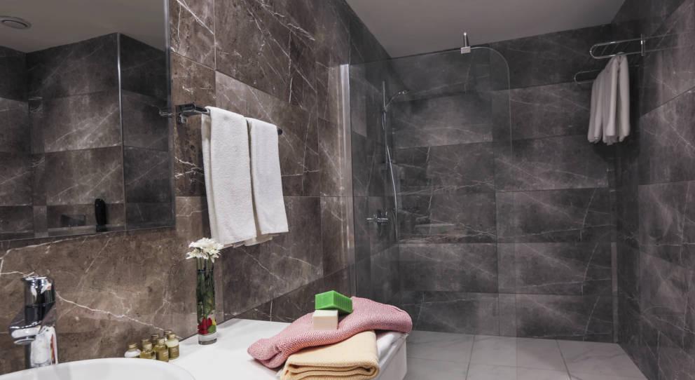 Nevali Hotel — 10