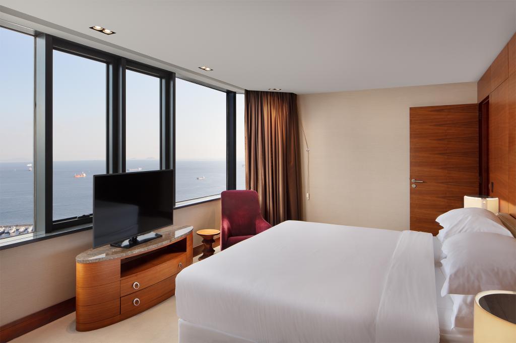 Sheraton Istanbul Atakoy Hotel — 9