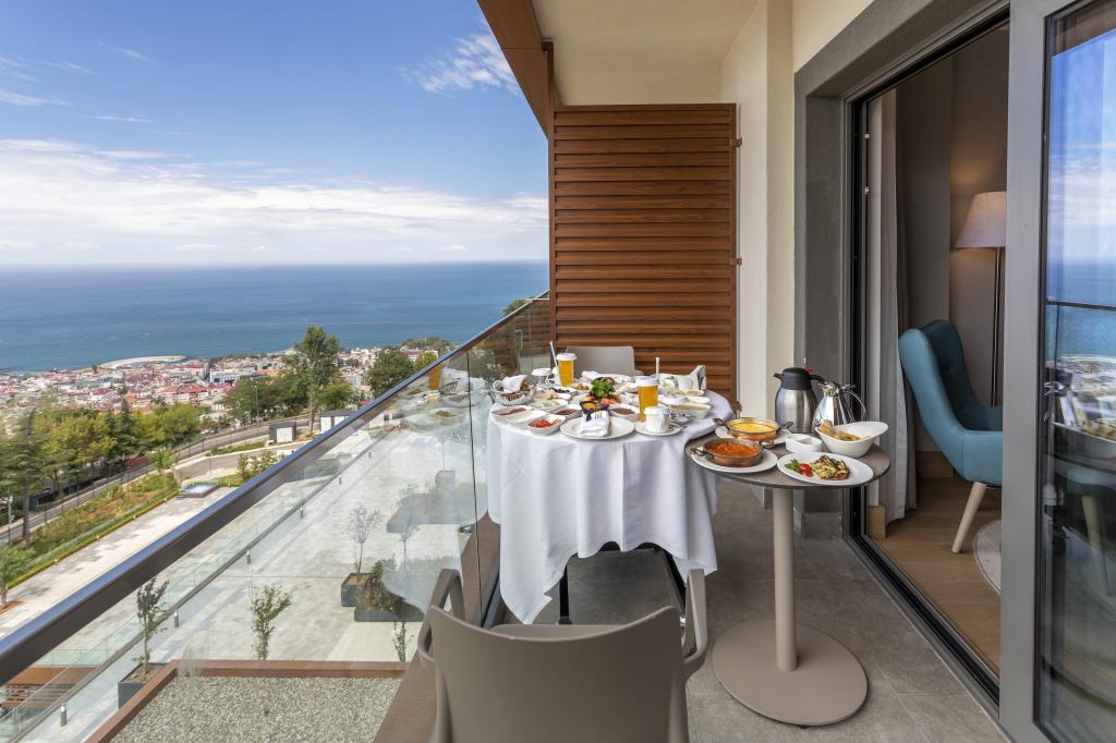 Radisson Blu Hotel Trabzon — 10