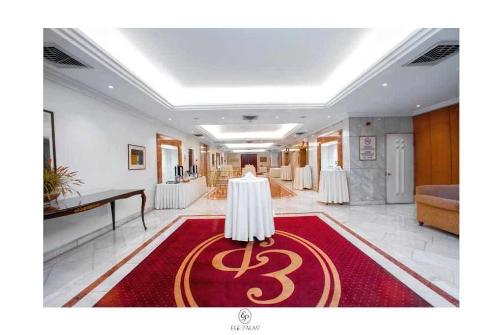 Ege Palas Business Hotel — 9