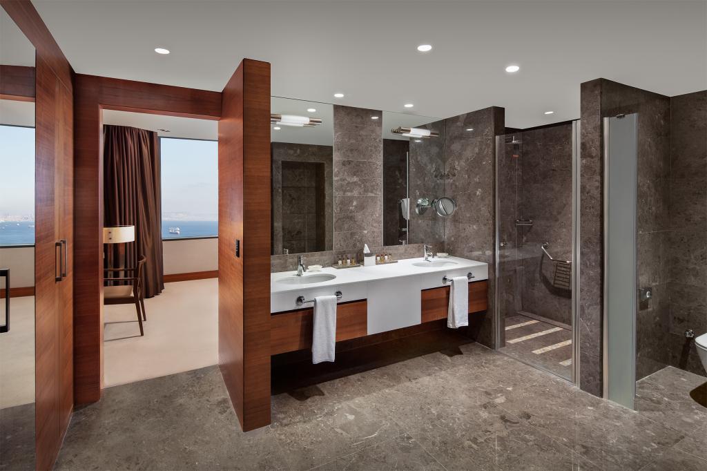 Sheraton Istanbul Atakoy Hotel — 8