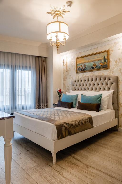 Hotel The Pera Hill — 4