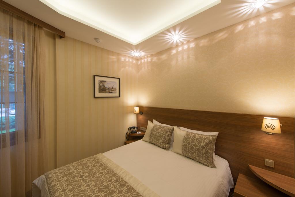 Çeşmeli Konak Otel Silivri — 9