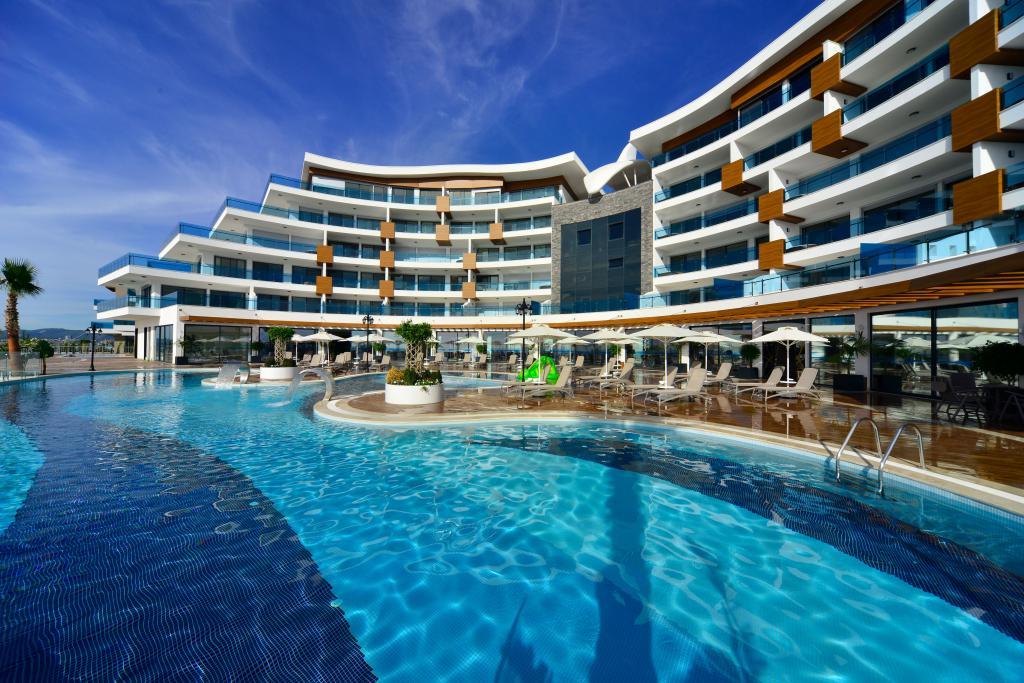 Elite Luxury Suite & Spa — 2