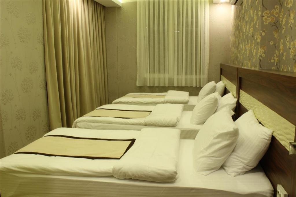 AZD House Hotel — 4