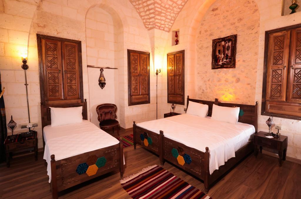 Abgar Otel — 8