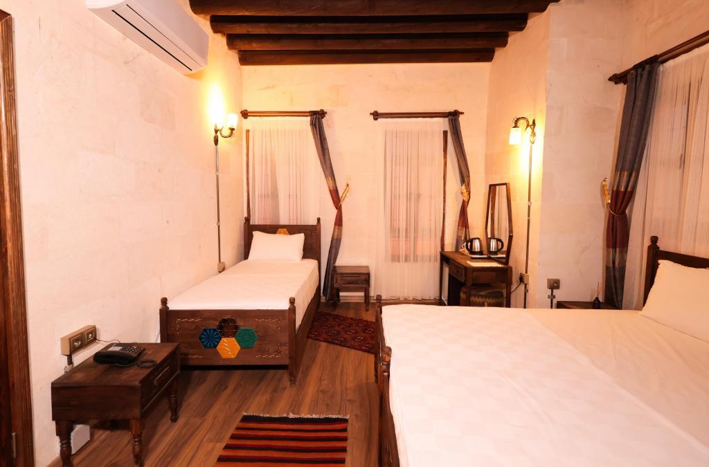 Abgar Otel — 3
