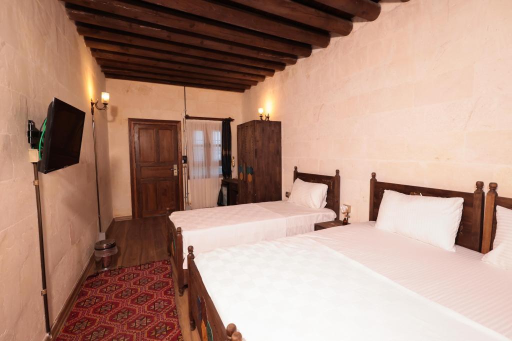 Abgar Otel — 9