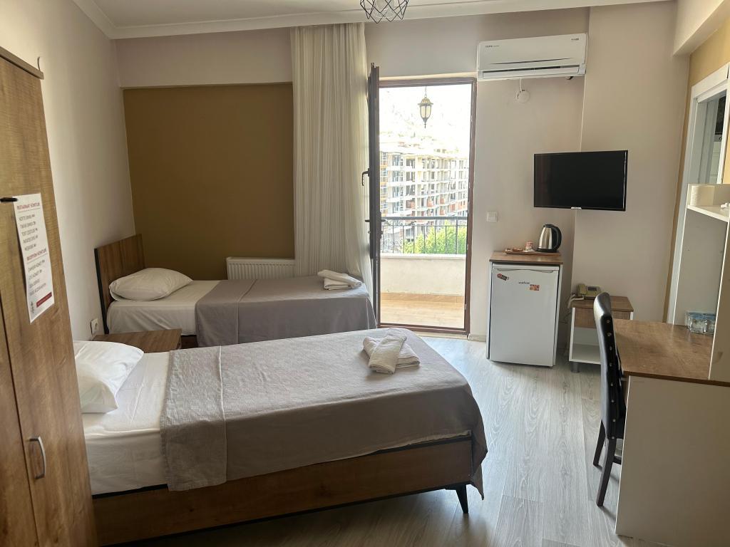 Aks Royal Otel — 7