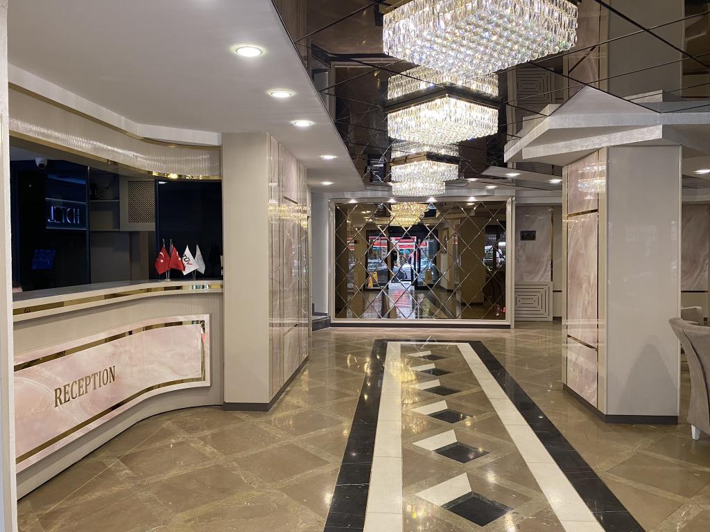 Alfin Hotel — 1