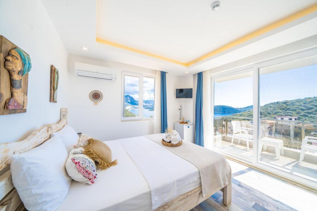 Alina Otel — 6