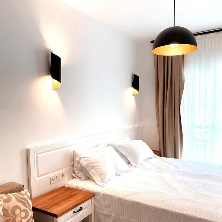 Amber Butik Otel Çeşme — 6
