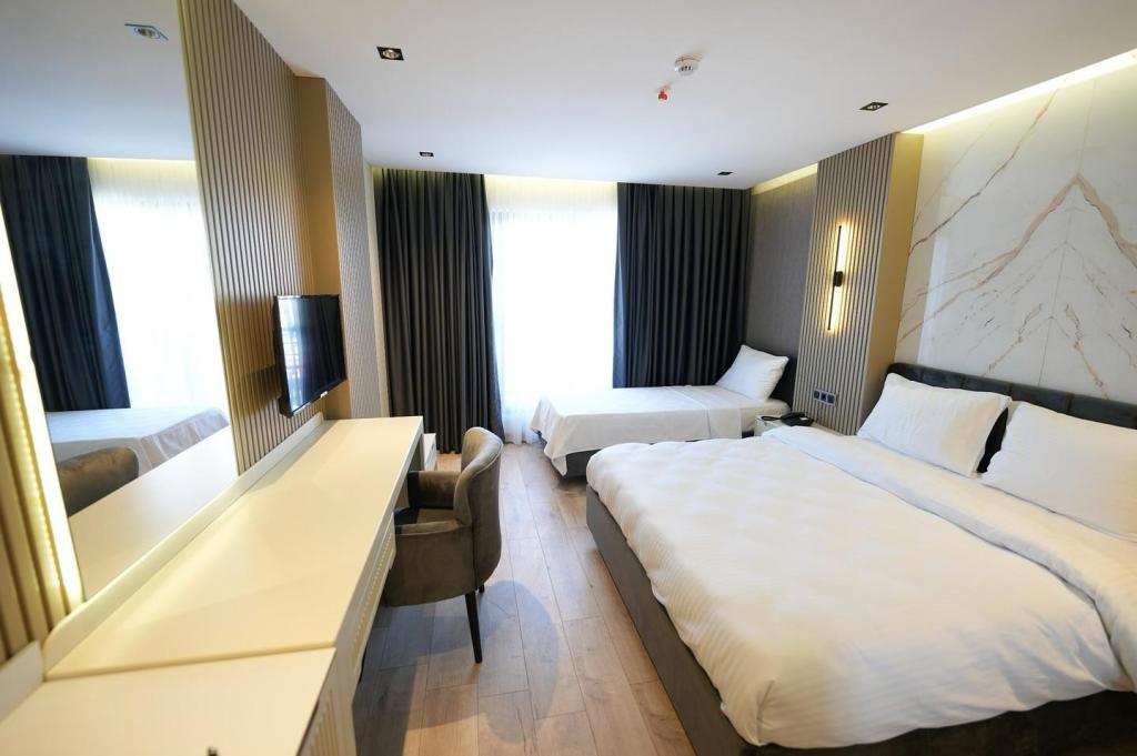 Assyria Hotel — 7