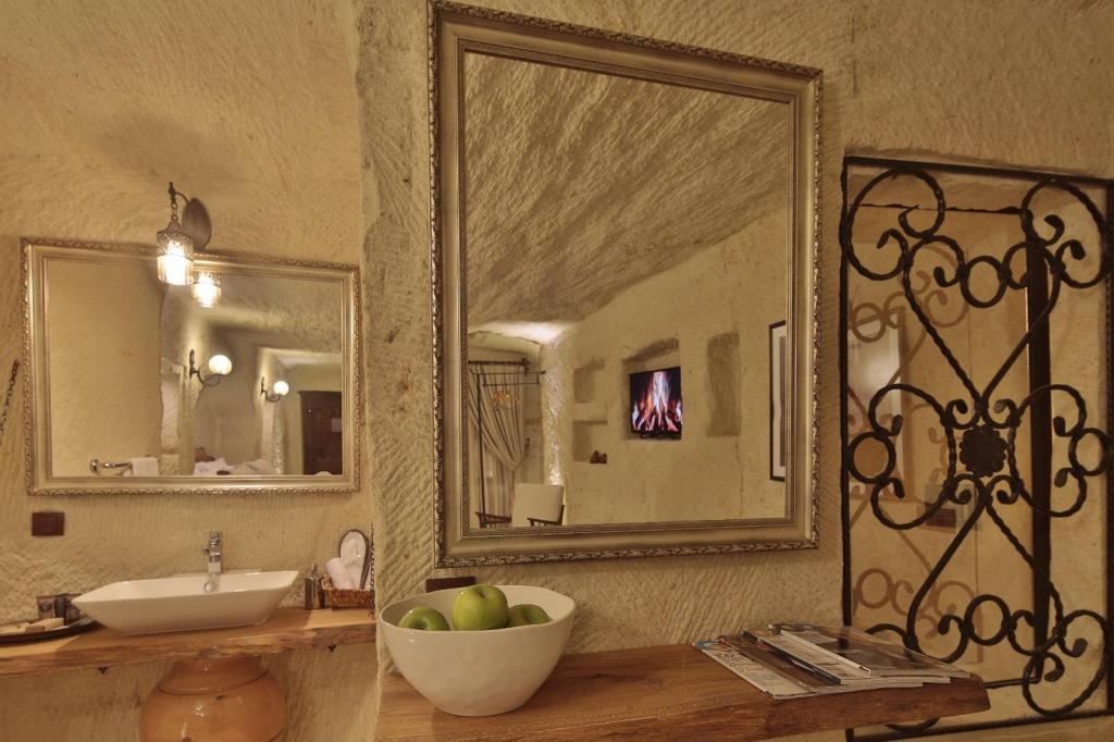 Asuwari Suites — 8