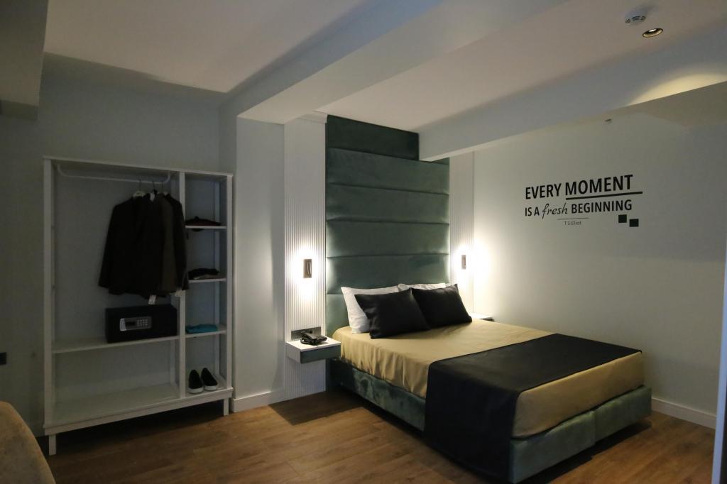 Axu Airport Hotel — 5