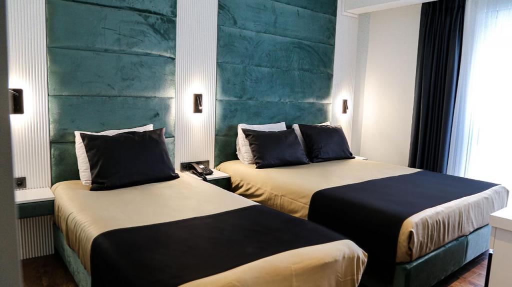 Axu Airport Hotel — 9