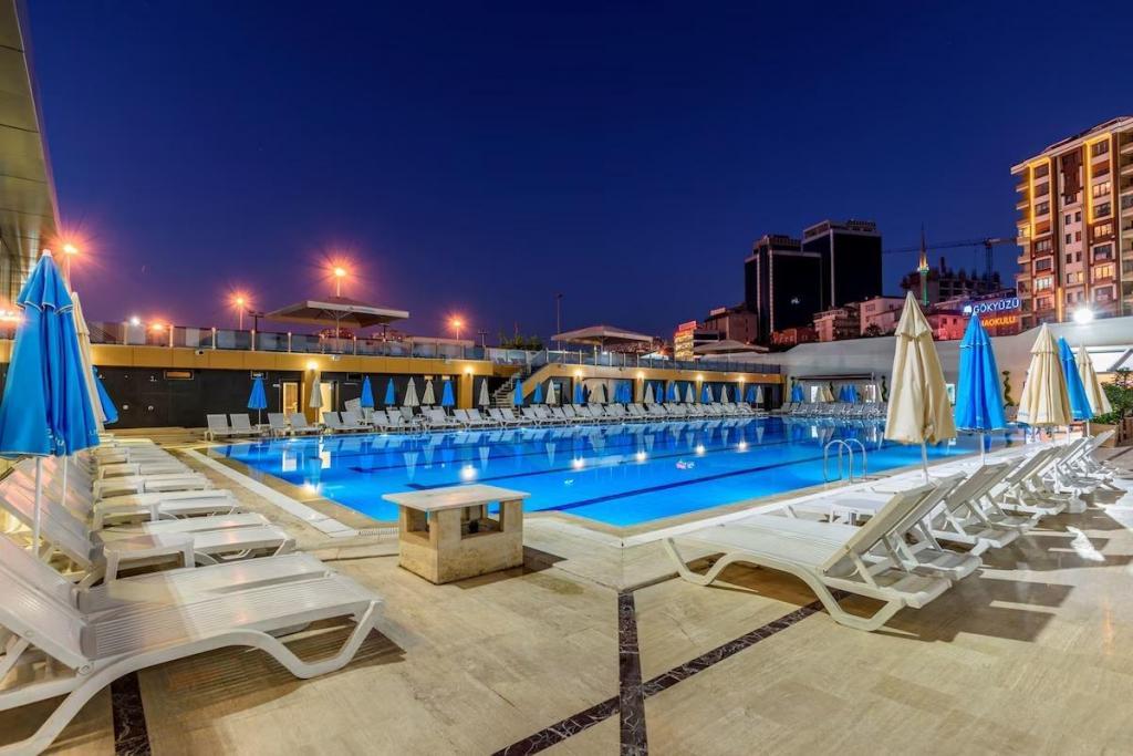 Aydınoğlu Otel — 1