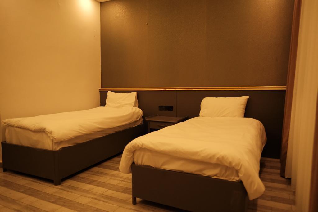 Azra Family Hotel — 5