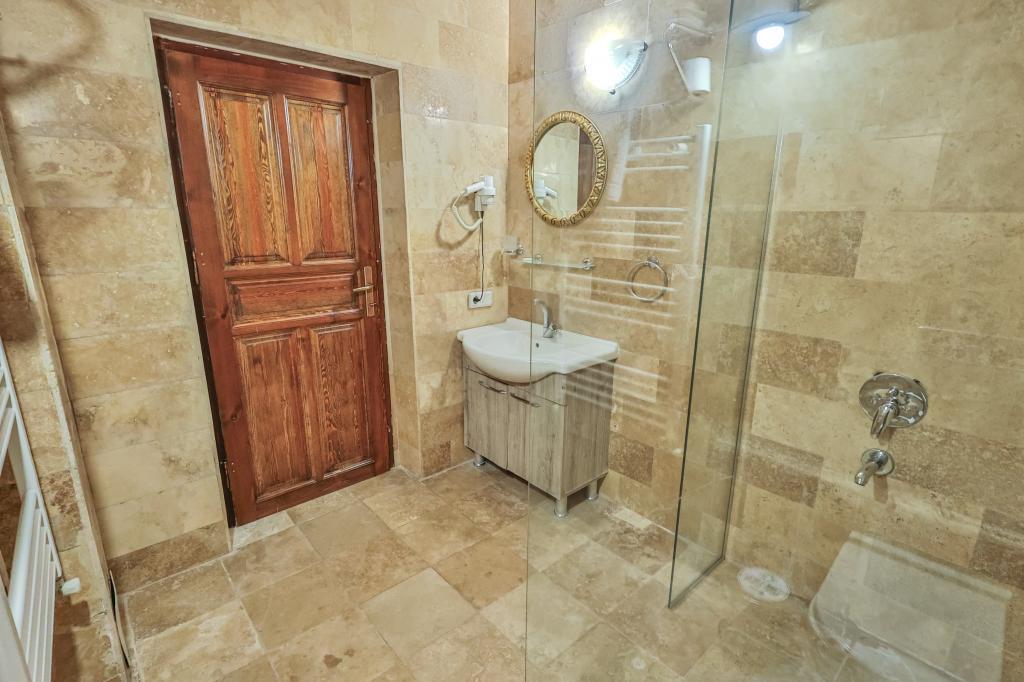Bedrock Cave Hotel — 10
