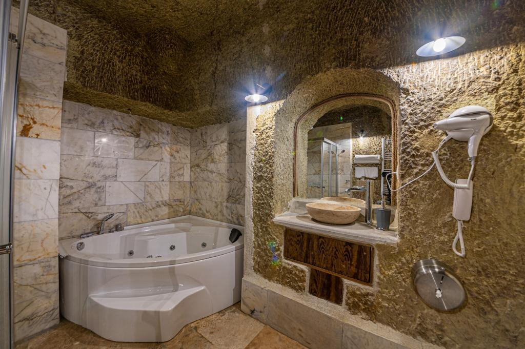 Belenus Cave Hotel — 6