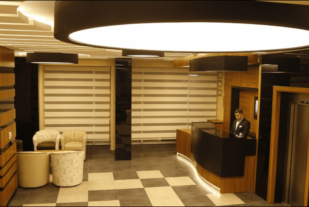 Bent Hotel — 2