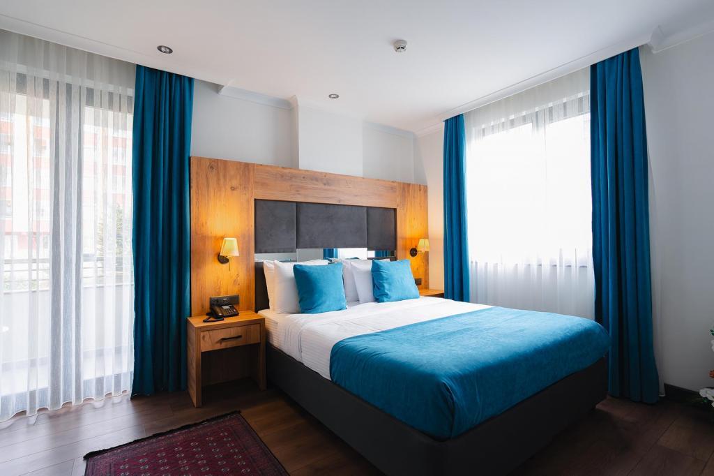 Berlin Suite Hotel — 10