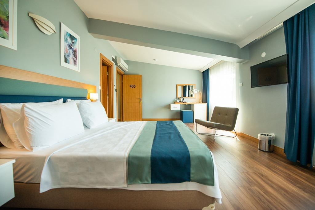 Big Point Hotel — 2