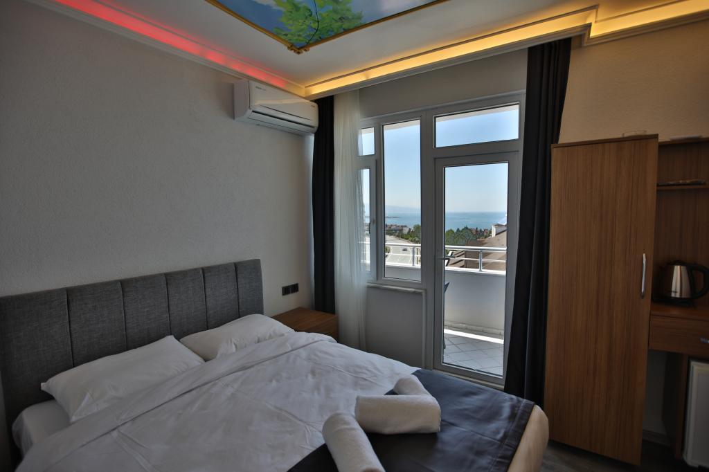 Black Pearly Hotel — 4