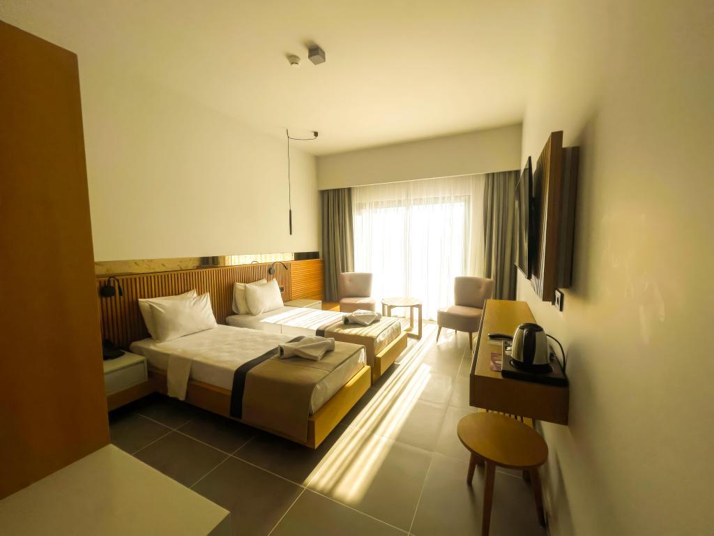 Blue Inn Resort Hotel — 2