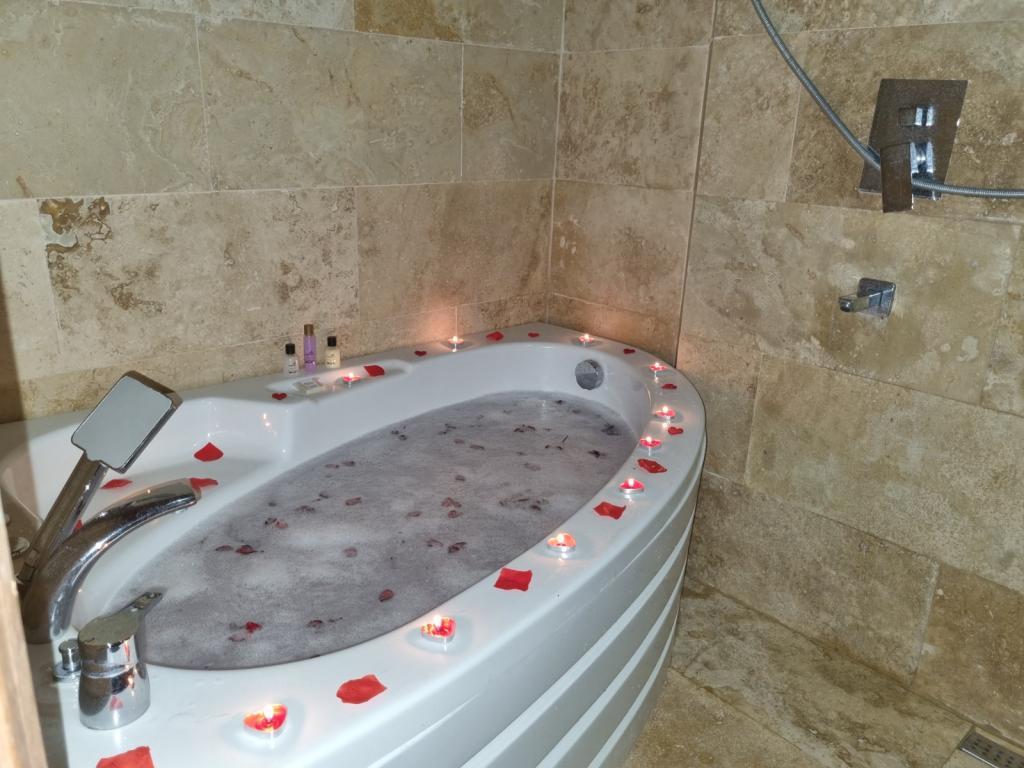 Born Hotel — 3