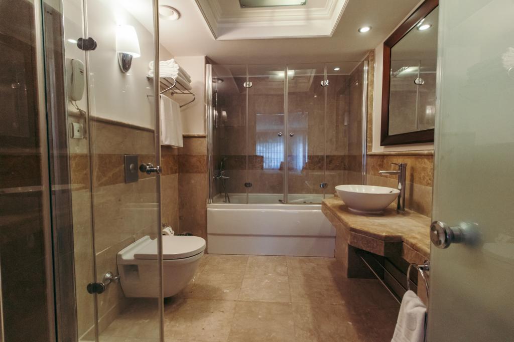 CK Farabi Hotel — 3