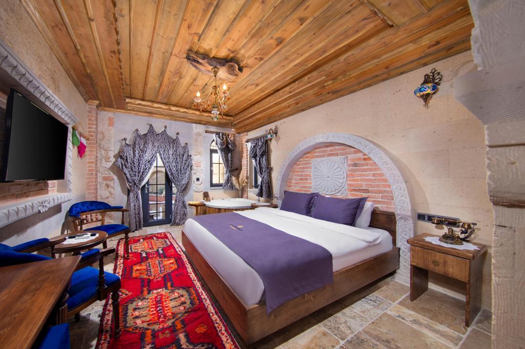 Cappadocia Chiaro — 2