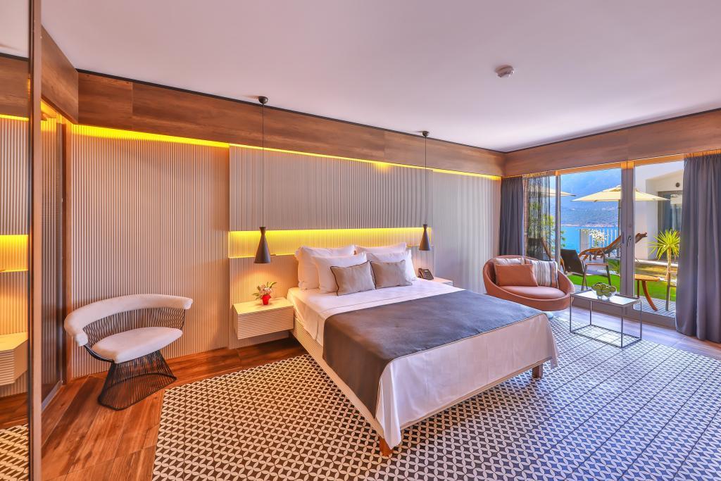 Casa Bi ( +12 ) — 6