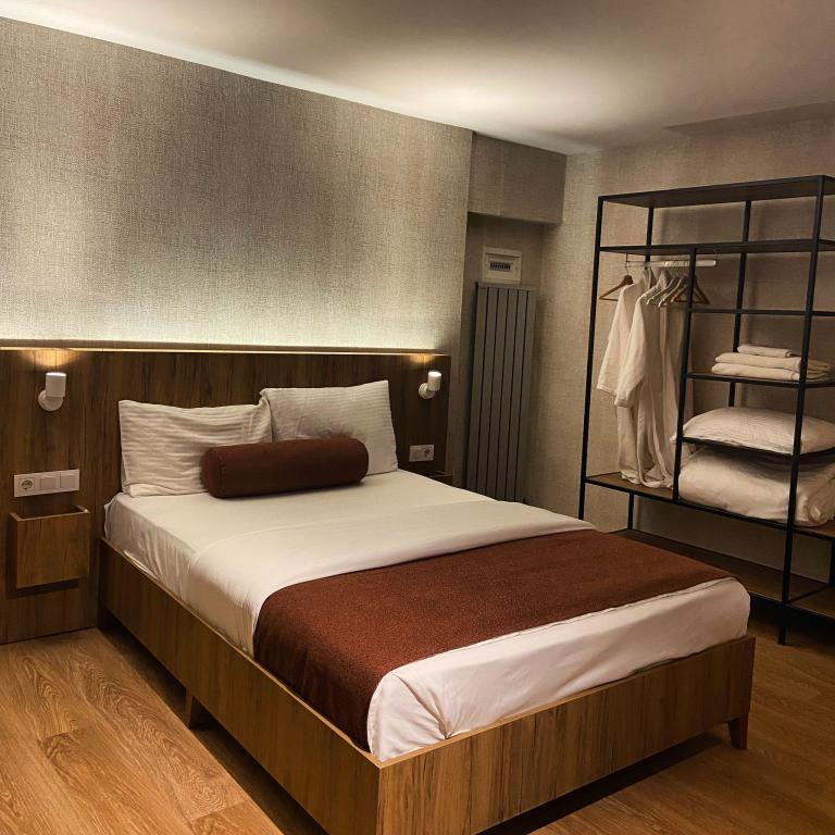 Casa Rosso Hotel — 2