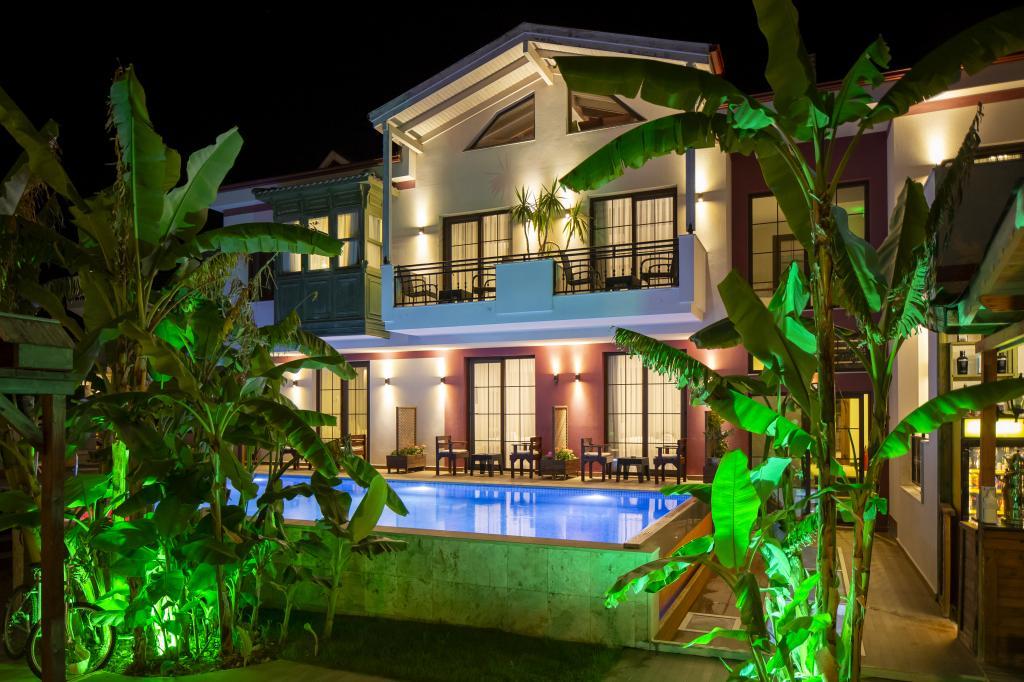 Çeşmekeş Butik Otel — 1
