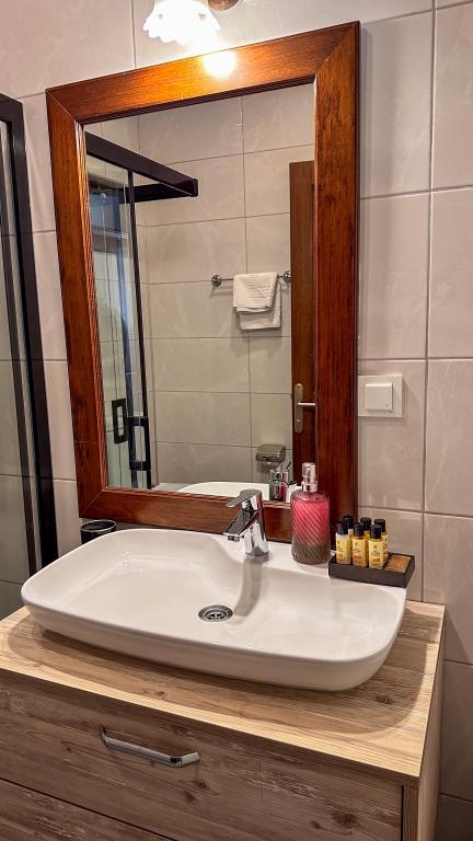 Cunda Nesos Otel — 7