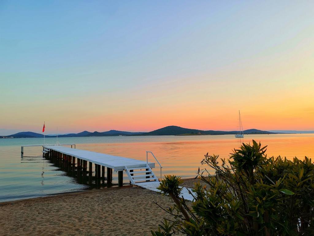 Cunda Otel — 5