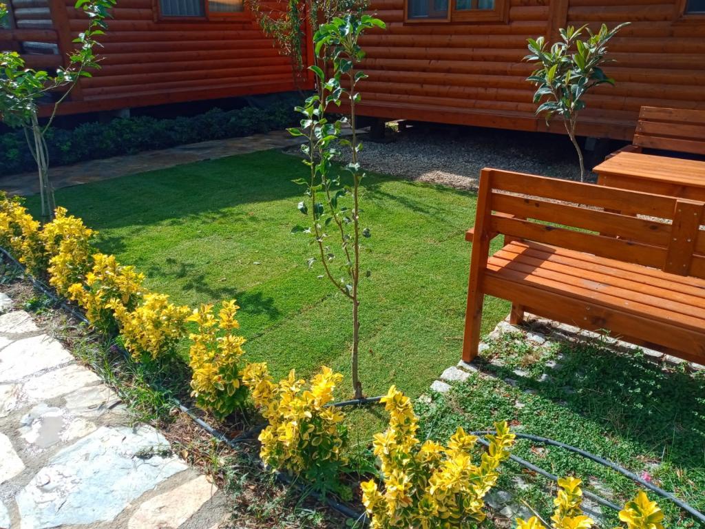 Defne Wood Home — 10