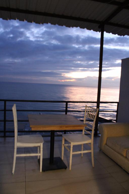 Deniz Otel — 7