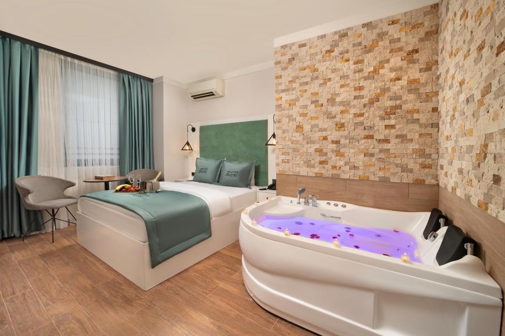 Des Suites Hotel — 2