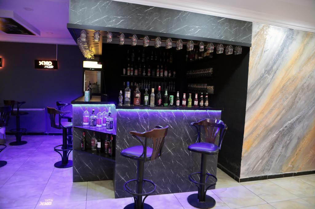 Dimet Park Hotel — 4