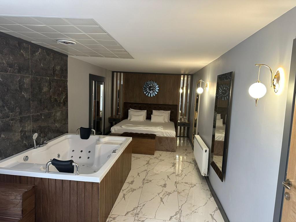 Mayd Otel — 9