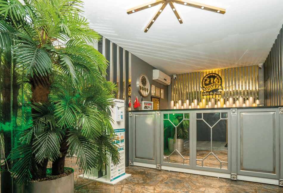 216 Eagle Palace