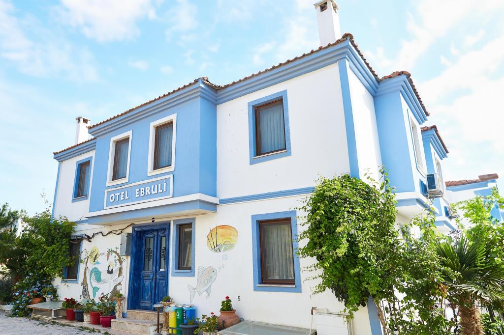 Ebruli Otel — 1