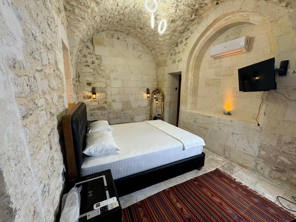 Efruzhan Hotel — 3