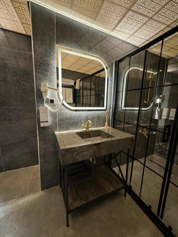Efruzhan Hotel — 5