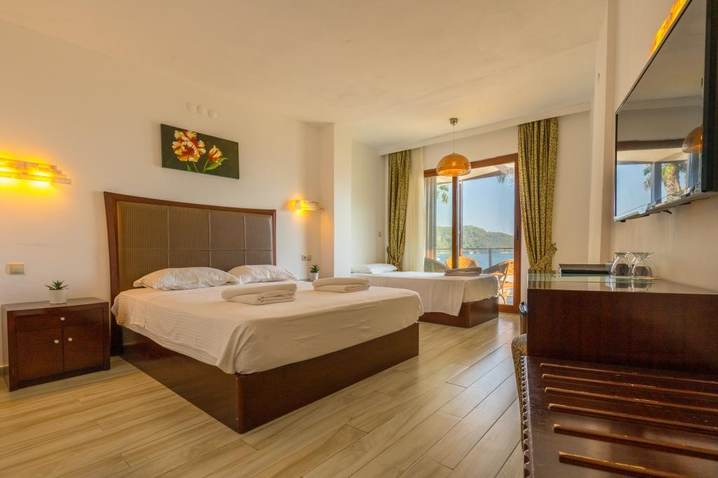 Ekincik Beach Hotel — 6